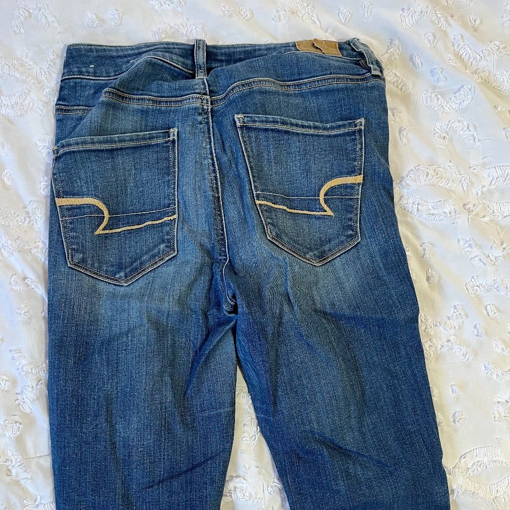 SIZE 9 American Eagle Jeans